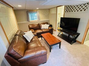 27 Karista Spring Dr, Unit SI ID1302142P in Saratoga Springs, NY - Building Photo - Building Photo