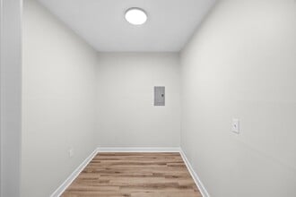 20 Ridgedale Dr in Jackson, TN - Building Photo - Building Photo