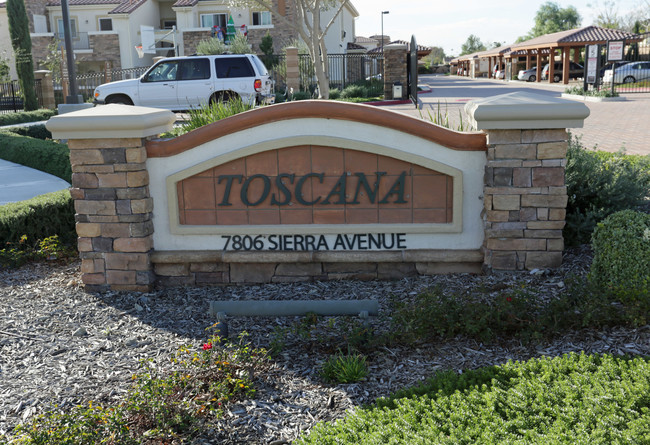 Toscana Apartments in Fontana, CA - Building Photo - Building Photo