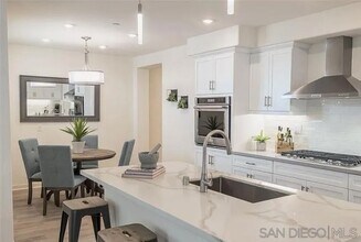 3128 Cañon St in San Diego, CA - Building Photo - Building Photo