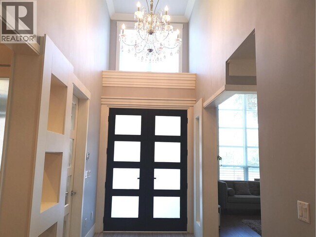 8211 Seafair Dr in Richmond, BC - Building Photo - Building Photo