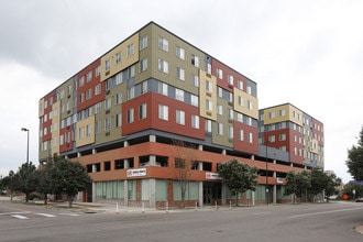 Lincoln Terrace Apartments in Denver, CO - Building Photo - Building Photo