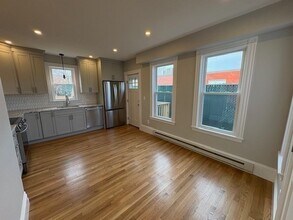 19 Cohasset St in Boston, MA - Building Photo - Building Photo