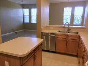 850 Millbrae Ct in West Palm Beach, FL - Building Photo - Building Photo