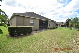 15660 Starling Water Dr in Fish Hawk, FL - Building Photo - Building Photo