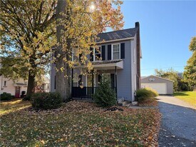 29 Crestline Pl in Youngstown, OH - Building Photo