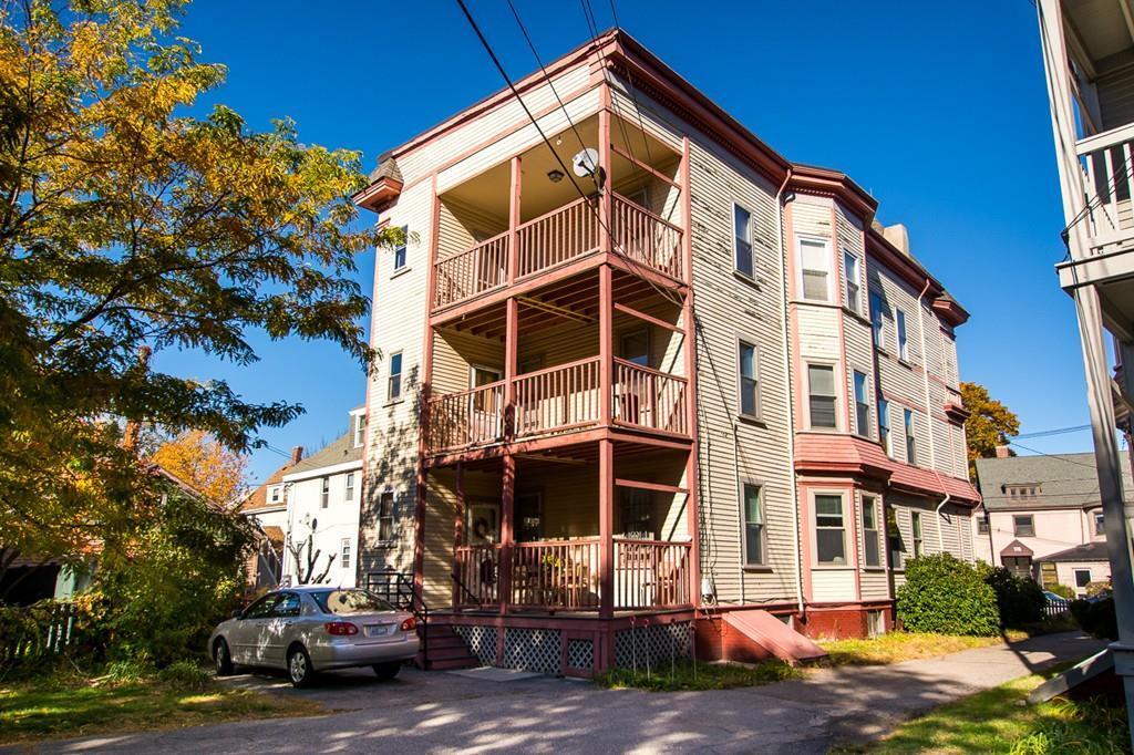 176 Elm St, Unit 2 in North Cambridge, MA - Foto de edificio
