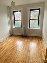 10 Glenville Ave, Unit 2 in Boston, MA - Foto de edificio - Building Photo