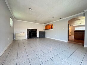 7218 Yucca Dr in Galveston, TX - Building Photo - Building Photo