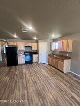 2627 Globe Ave in Lubbock, TX - Building Photo - Building Photo