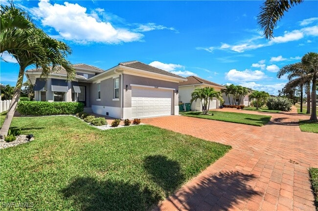 property at 2669 Linda Dr