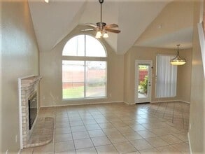 2713 Clearwater Dr in Mesquite, TX - Building Photo - Building Photo