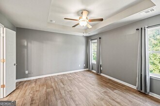 1051 Hebron Rd in Commerce, GA - Building Photo - Building Photo