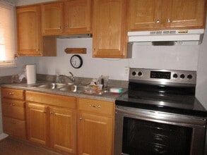 1795 Northwest Ct in Columbus, OH - Foto de edificio - Building Photo