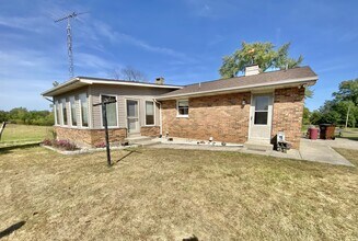 3520 Ditmer Rd in Laura, OH - Building Photo - Building Photo