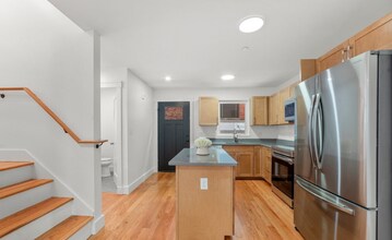 140 Prospect St in Cambridge, MA - Building Photo - Building Photo