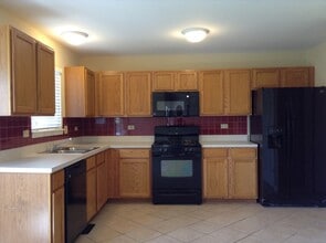 25830 S Brookfield Ct in Channahon, IL - Building Photo - Building Photo