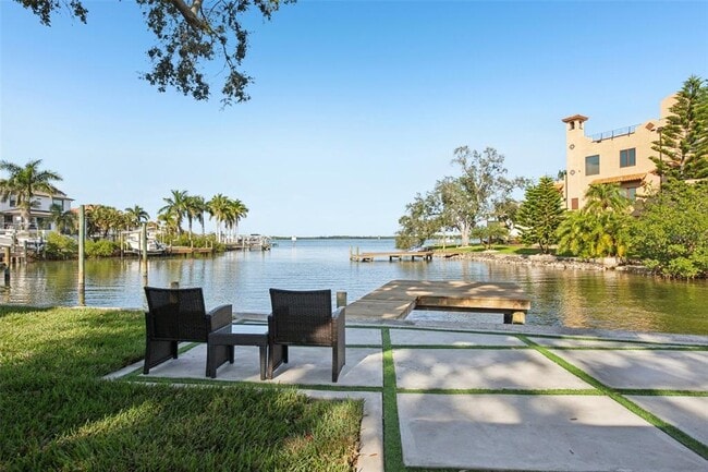 property at 1739 Bayou Grande Blvd NE