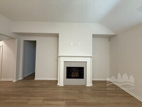 340 Chestnut Rdg Cv in Oakland, TN - Building Photo - Building Photo