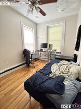 127 Cedar St, Unit 3 in Boston, MA - Building Photo - Building Photo