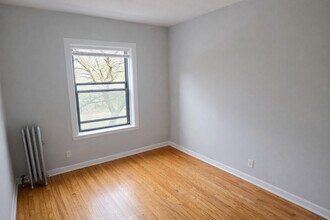 2125 E 67th St in Chicago, IL - Building Photo - Building Photo