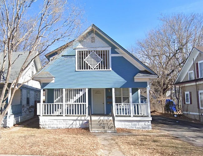 property at 150 N Erie Ave