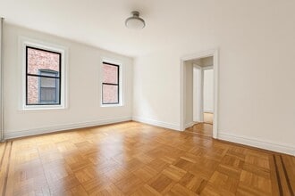 615 Fort Washington Ave in New York, NY - Building Photo - Building Photo