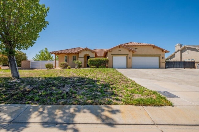 property at 1832 E Ave K 6