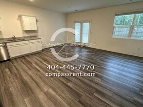 401 Kings Cross Wy in Cartersville, GA - Foto de edificio - Building Photo