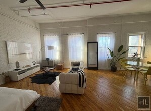 LINCOLN AVENUE in Bronx, NY - Building Photo - Building Photo