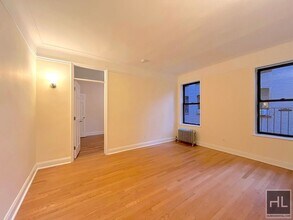 West 11th Street in New York, NY - Building Photo - Building Photo