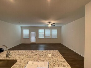 337 Whitetail Cir in Holly Springs, GA - Building Photo - Building Photo