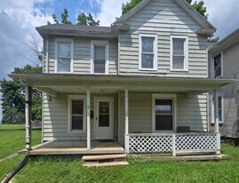 520 E Rose St in Springfield, OH - Building Photo