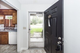 305 Chessington Cir in Summerville, SC - Building Photo - Building Photo