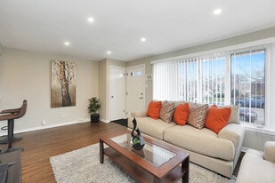 4552 Kenilworth Ave in Berwyn, IL - Building Photo