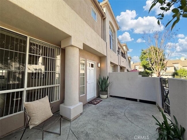 32 Tradewinds in Aliso Viejo, CA - Foto de edificio - Building Photo
