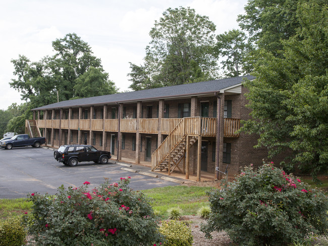 101 Penner St in Winston-Salem, NC - Building Photo - Building Photo