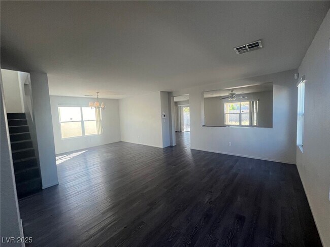 5531 Doubleday St in Las Vegas, NV - Building Photo - Building Photo