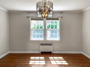 65-20 181st St in Queens, NY - Building Photo - Building Photo