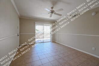 1720 E Thunderbird Rd in Phoenix, AZ - Building Photo - Building Photo