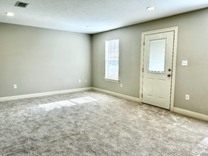 802 Bilbo St in Deridder, LA - Foto de edificio - Building Photo