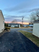 72 Sunshine Dr in Marlborough, MA - Building Photo - Building Photo