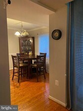 1404 Northgate Square-Unit -4/12B in Reston, VA - Building Photo - Building Photo