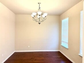 9310 Moon River Dr in Arlington, TX - Building Photo - Building Photo