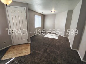 6780 W 6780 S in West Jordan, UT - Building Photo - Building Photo