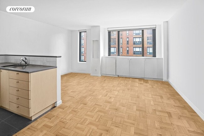 property at 101 E 15th St