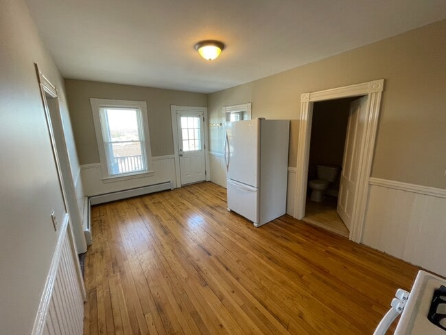 104 Wilson Street, Unit 3