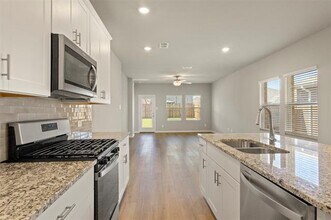 617 McKenna Dr in McKinney, TX - Building Photo - Building Photo