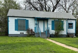 2605 Mitchell Ave in Waco, TX - Building Photo