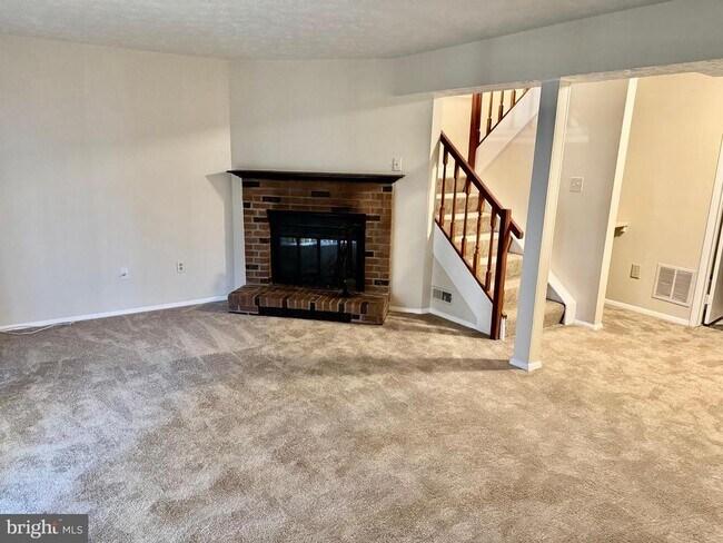 3723 Castle Terrace in Silver Spring, MD - Building Photo - Building Photo